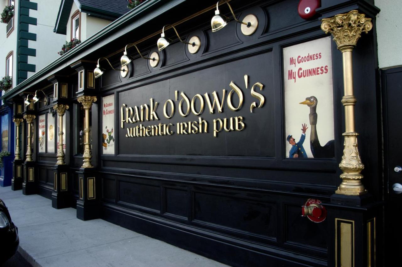 Irish Cottage Inn & Suites Галена Екстериор снимка