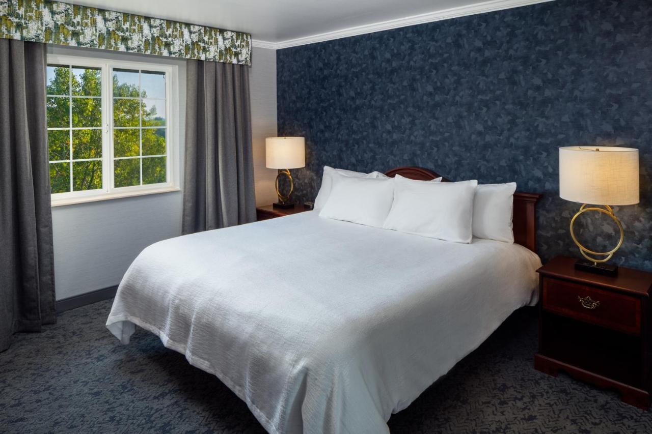 Irish Cottage Inn & Suites Галена Екстериор снимка