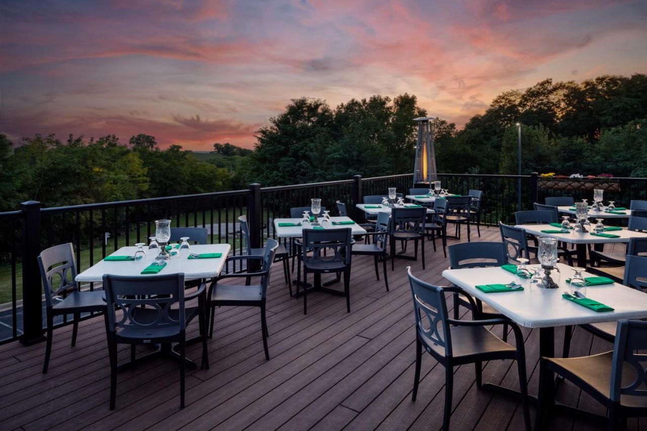 Irish Cottage Inn & Suites Галена Екстериор снимка